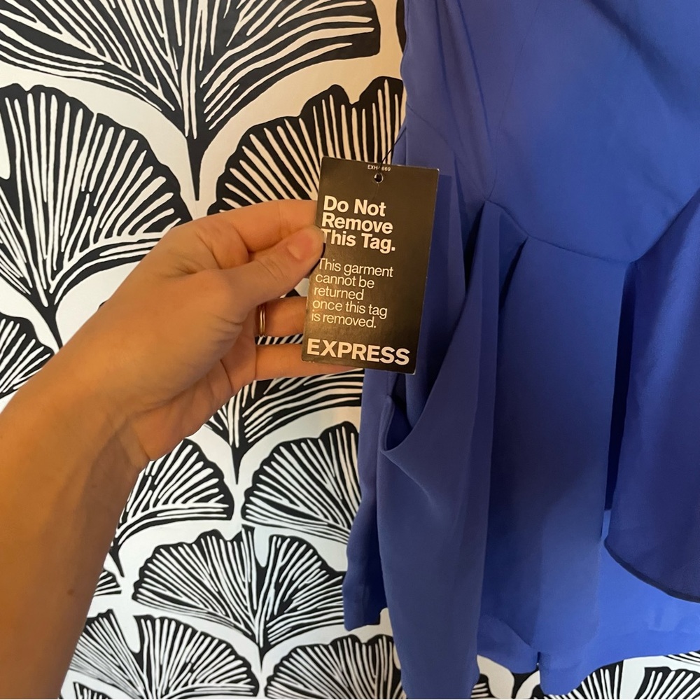 Express Periwinkle Ruffle Romper - Picture 4 of 7